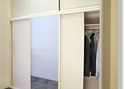 1 Wardrobe 6