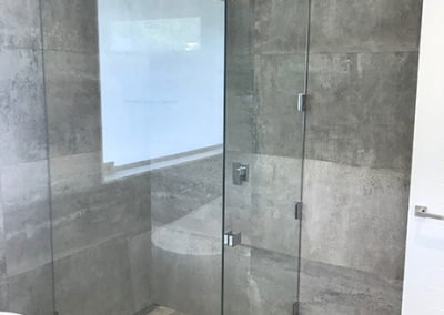 Shower Screen 04